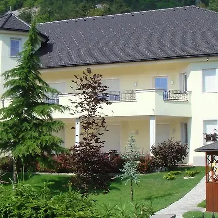 Alpine Marcella * Zirovnica