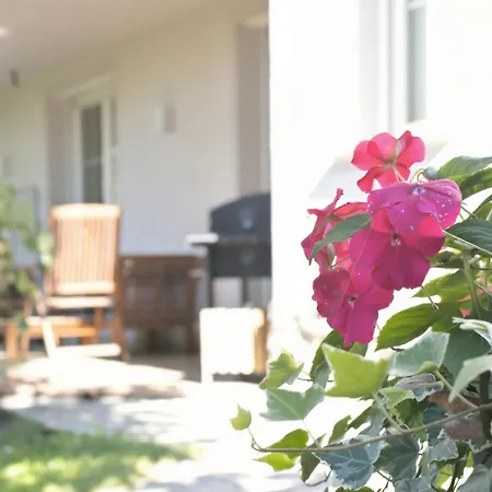 Alpine Marcella Apartma *
