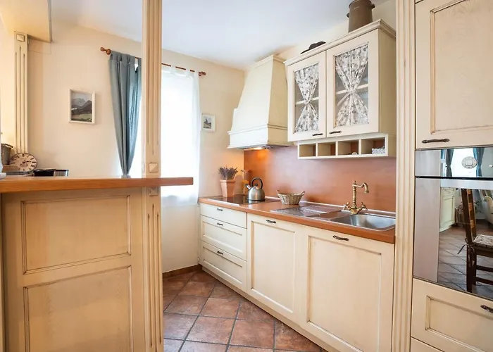 Alpine Marcella Daire