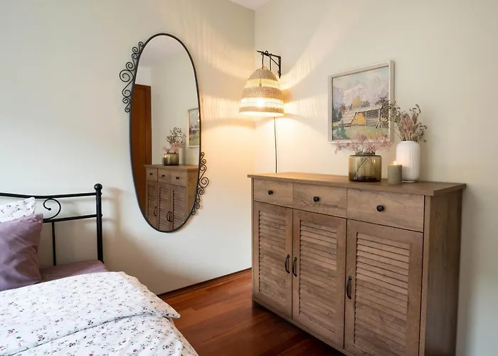 Alpine Marcella Daire Zirovnica